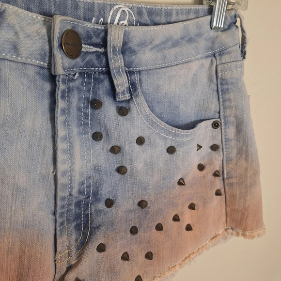 Bluenotes ombre raw hem  studded high waist denim shorts SZ 27 - Picture 2 of 8
